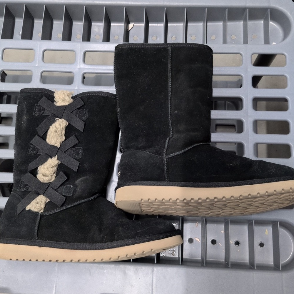 Koolaburra by‎ UGG Victoria Black Bow tie Boots Size 9 Suede Leather